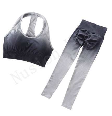 Seamless Yoga Bodysuit – 2-Piece Women's Gym Set in Polyester Fit